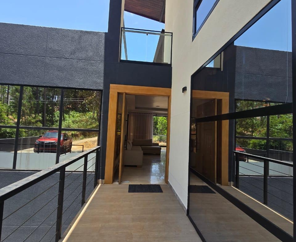 Villa Fior | Villa de Lujo Amueblada en Jarabacoa