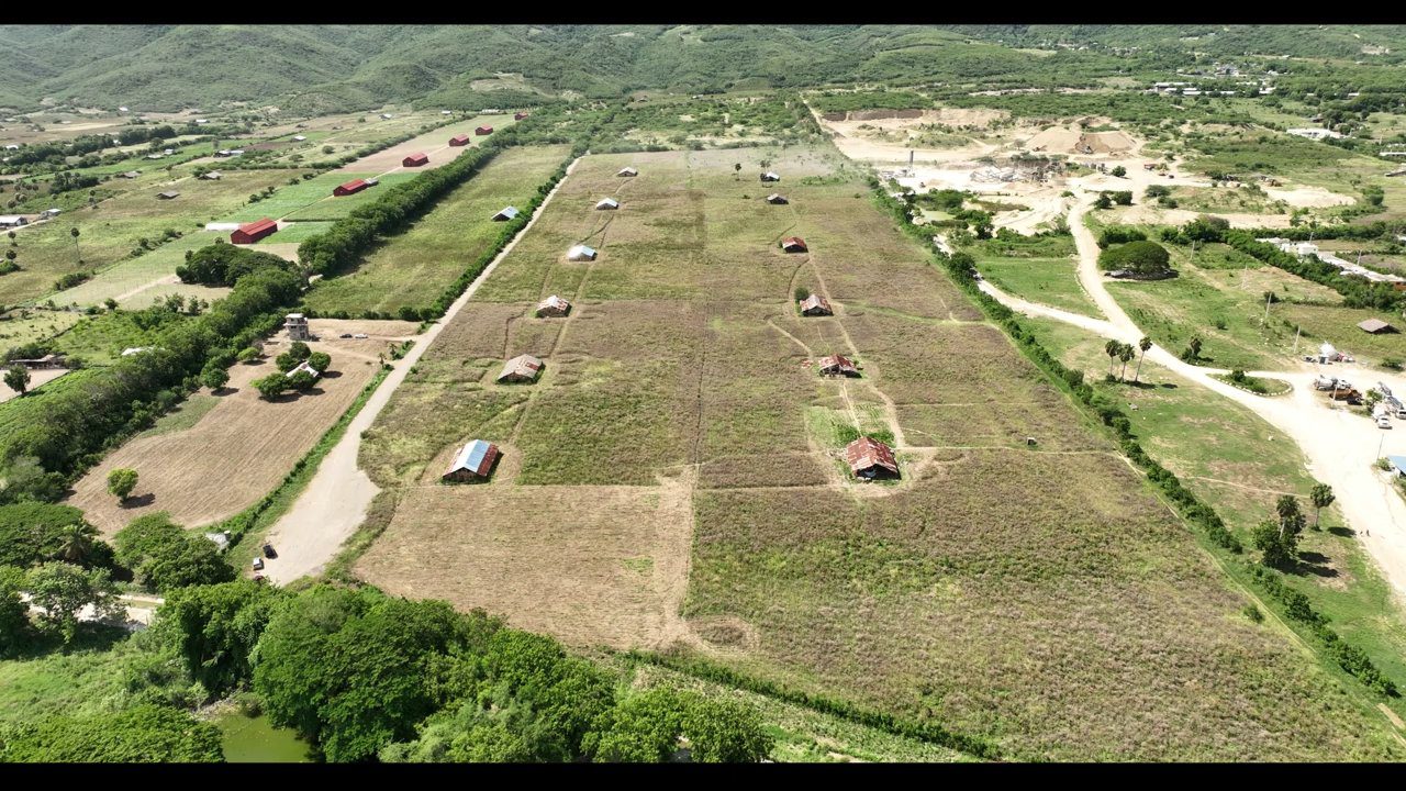 Terreno de 123,000 m² en Villa González, Santiago