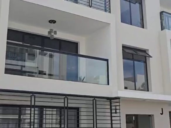 Residencial Lissette IV – Santiago
