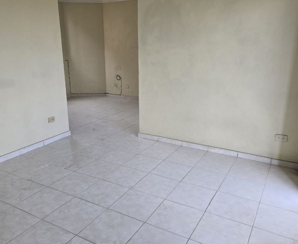 Apartamento de 3 Habitaciones en Villa Olímpica, Santiago