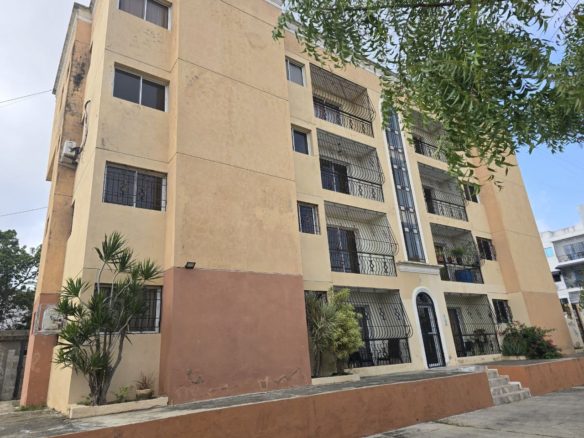 Apartamento de 3 Habitaciones en Villa Olímpica, Santiago